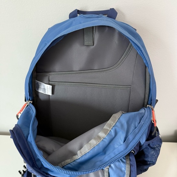 The North Face Recon Backpack Hiking School Laptop Outdoor‎ Blue Pink Orange - Picture 8 of 15